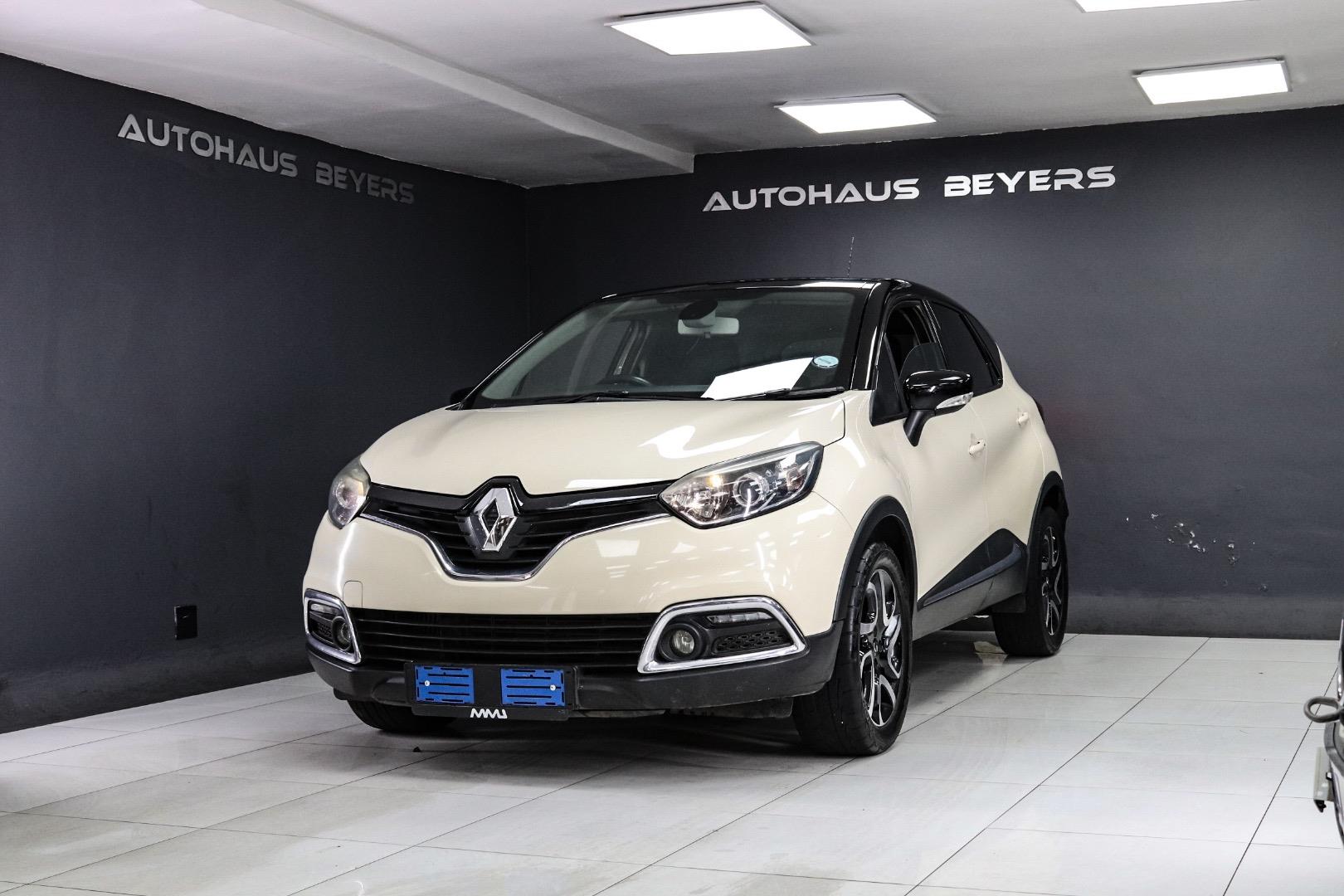 2017 RENAULT Captur