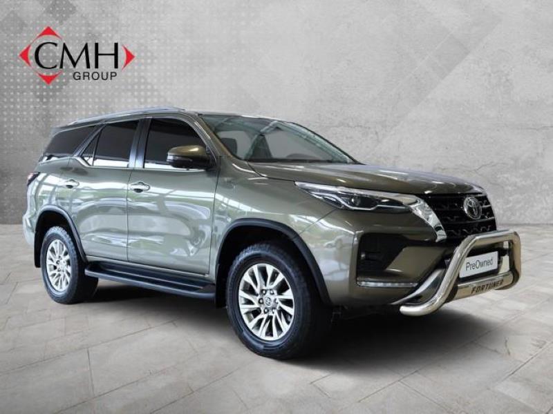 2022 TOYOTA Fortuner