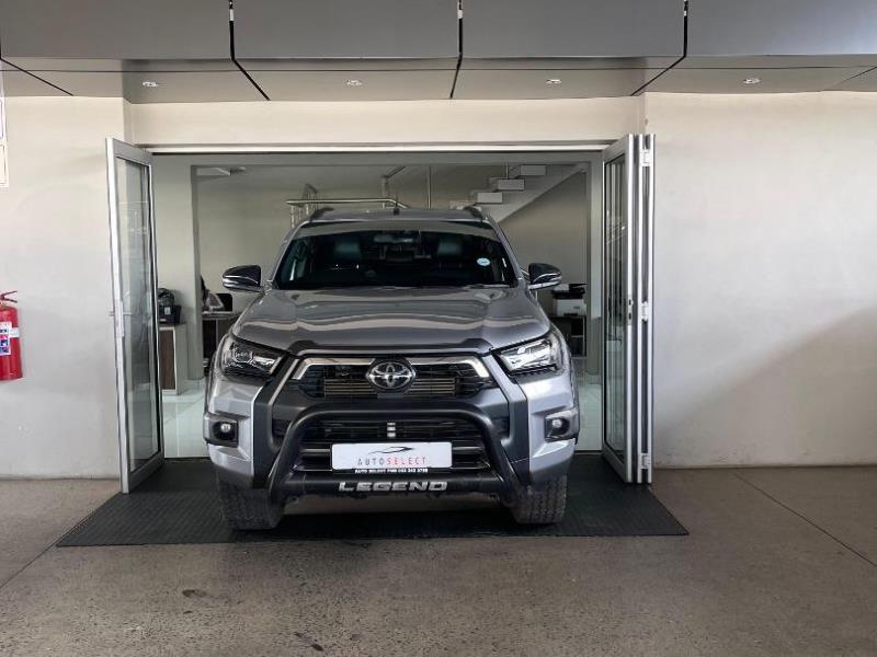 2022 TOYOTA Hilux