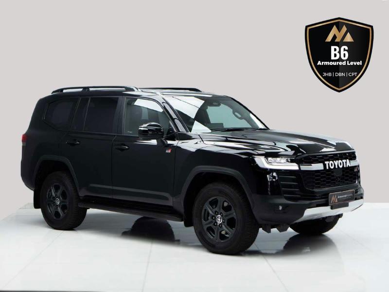 2025 TOYOTA Landcruiser 300