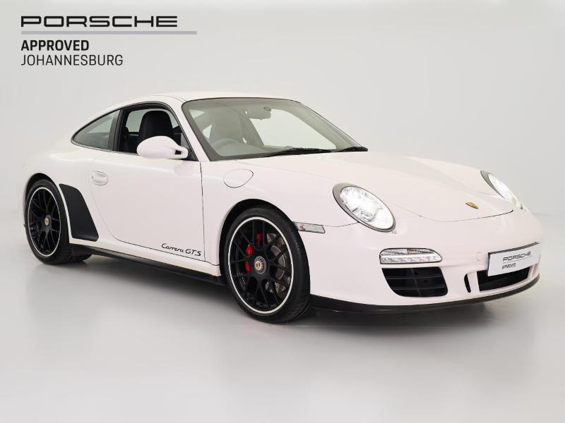2011 PORSCHE 911