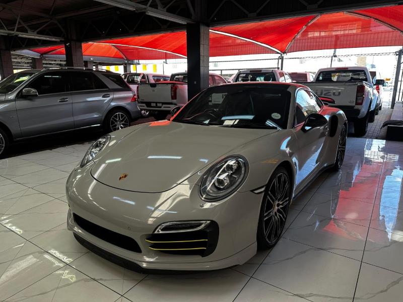 2014 PORSCHE 911