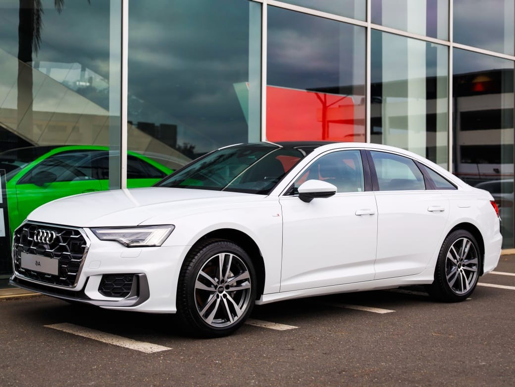 2025 AUDI A6