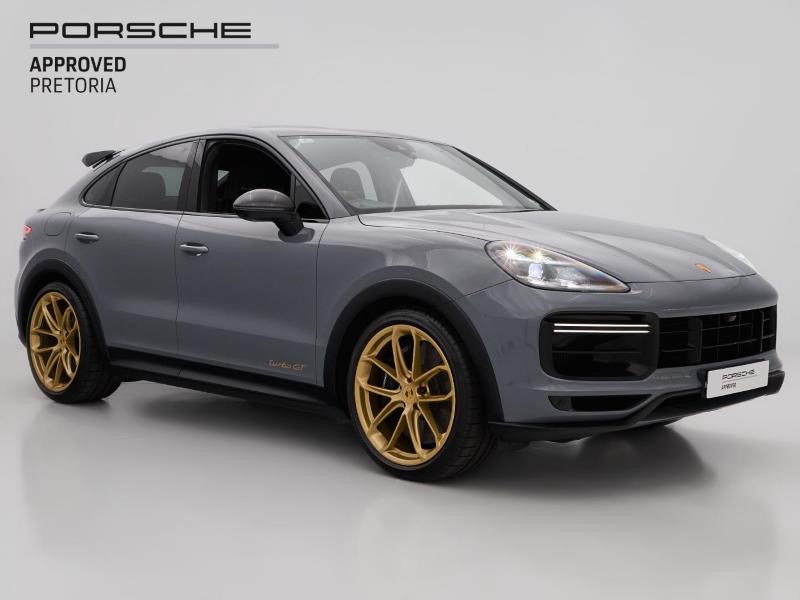 2022 PORSCHE Cayenne